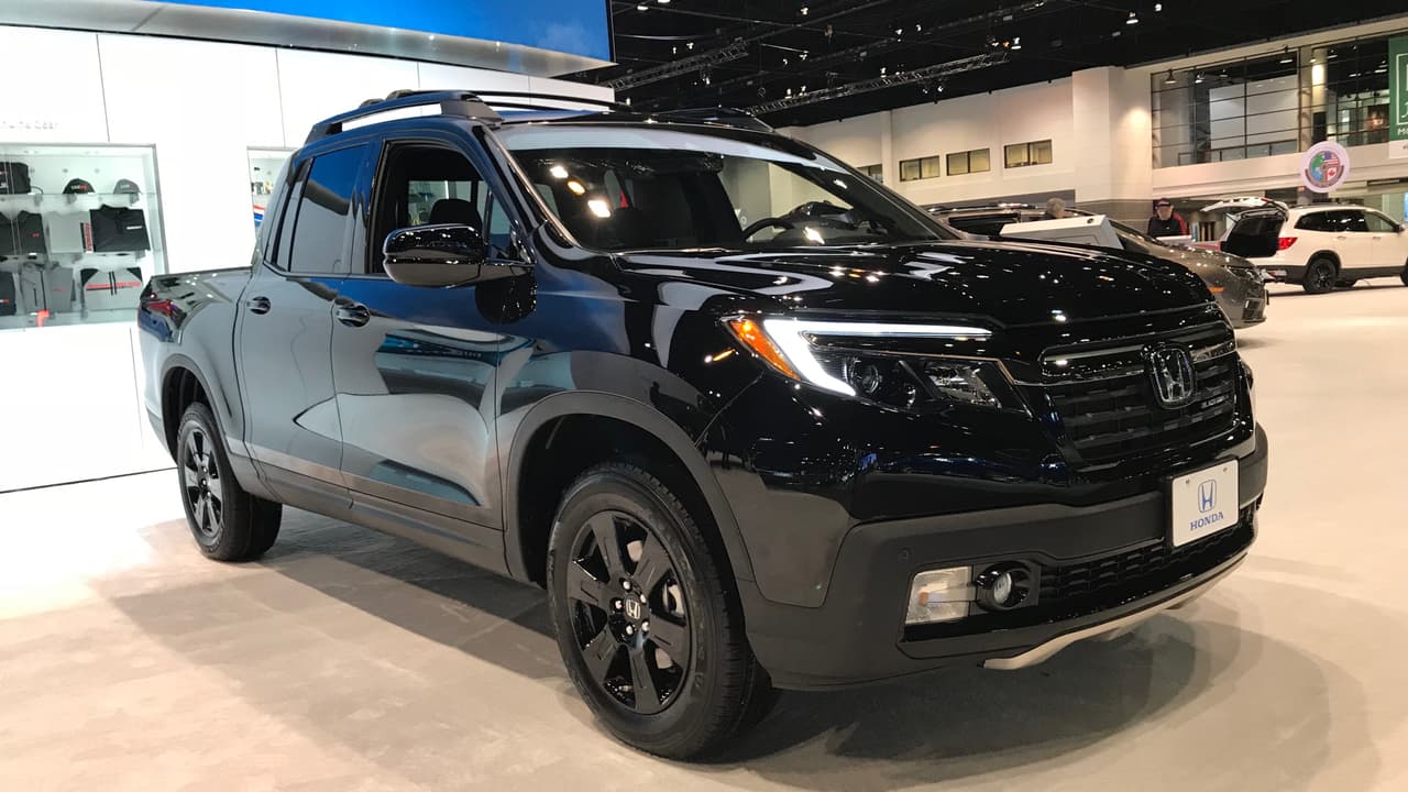 <h3 class="cms-h3-H3">Honda Ridgeline Black Edition 2018</h3>
<br>
<br>La capaz pickup monocuerpo de Honda luce mucho más siniestra de lo que realmente es gracias al paquete de apariencia Black Edition.