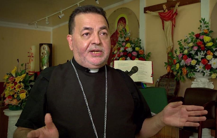 Leonardo Marin-Saavedra, arzobispo de la Parroquia Católica Hispana San Judas Tadeo