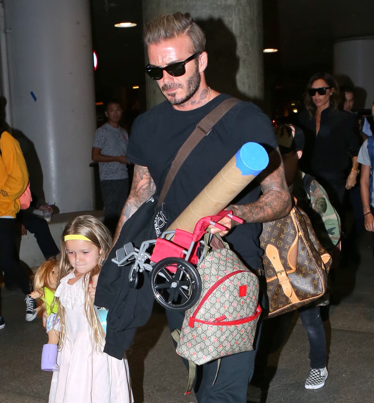 Por si no lo habías notado estos peques usan bagpacks, pero eso sí, son de marcas súper prestigiosas.