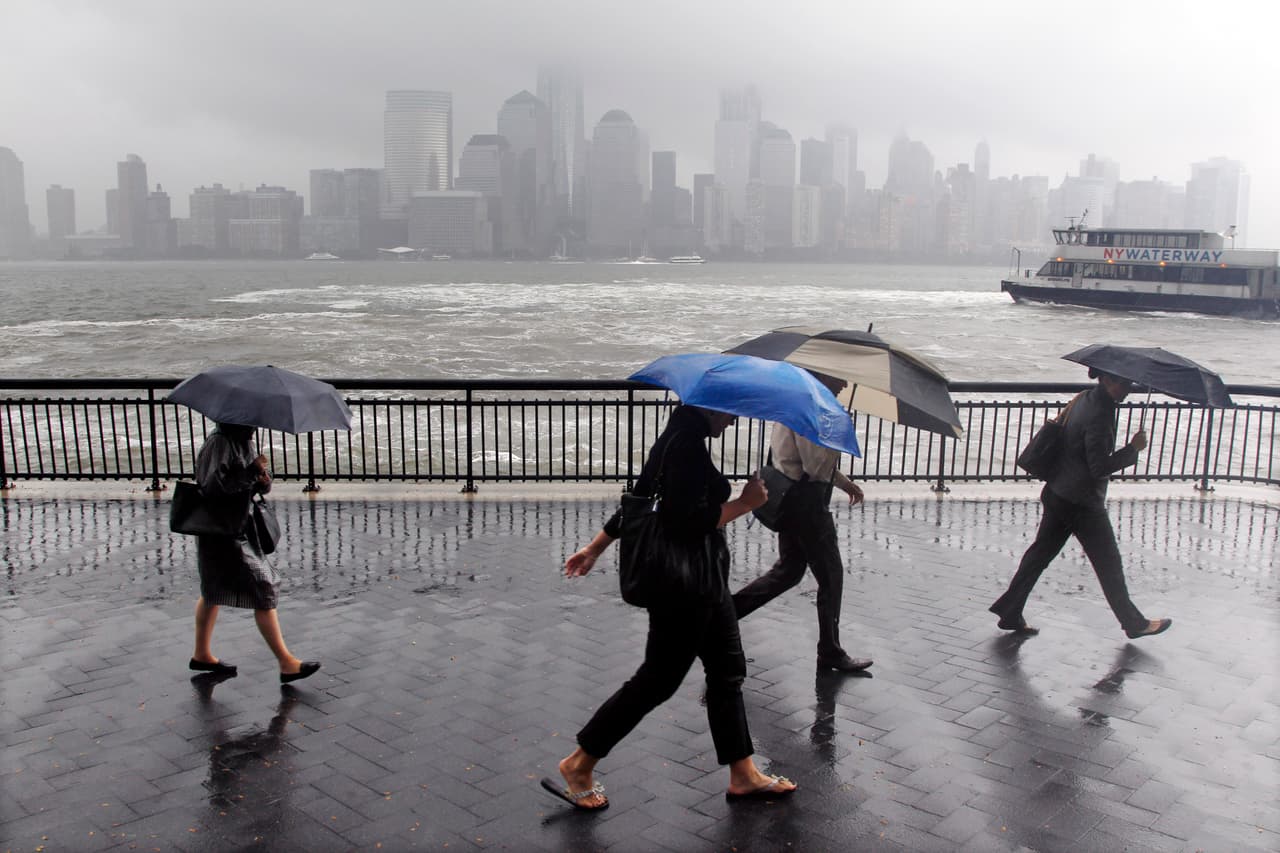 Sistema de tormentas lleva a la Costa Este peligrosos vientos, granizo de gran tamaño y riesgo de tornados