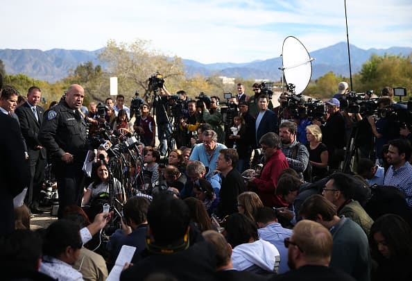 Imágenes del tiroteo que dejó 14 fallecidos y 21 heridos en el sur de California.