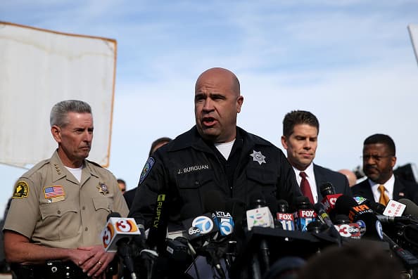 Imágenes del tiroteo que dejó 14 fallecidos y 21 heridos en el sur de California.