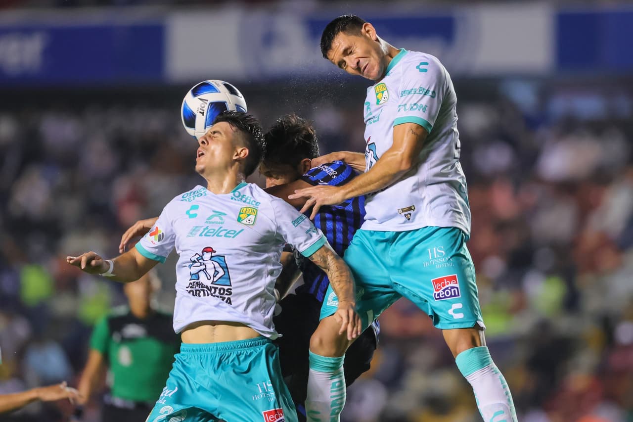Elías Hernández anota al minuto 28 y le da la victoria a León 0-1 sobre Querétaro.