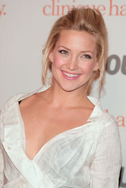 A los 24 años se convirtió en madre de su primer hijo Ryder Russell Robinson, fruto de su primer matrimonio.