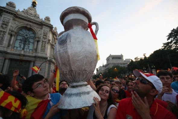 3. EUROCOPA. La segunda competencia más prestigiada del planeta otorga a los ganadores unos 29 millones de dólares.