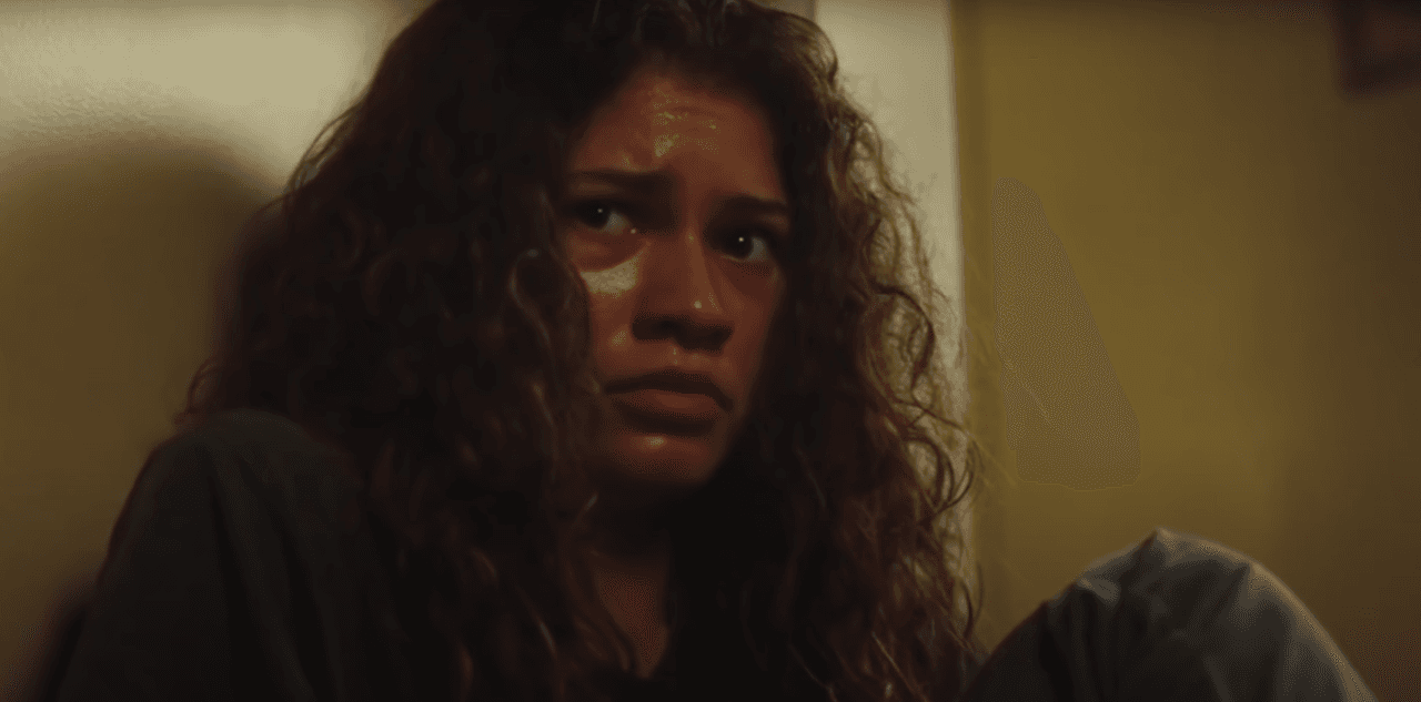 <b>Rue</b>
<br>Lo más destacado de Rue en los últimos capítulos fue ver cómo enfrentó de una manera muy directa y grosera a las personas que trataron de ayudarla con su problema de drogas.