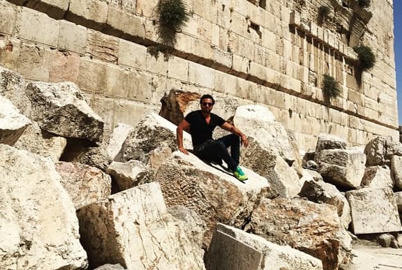 Todas nuestras almas están conectadas, aunque no lo podamos ver.