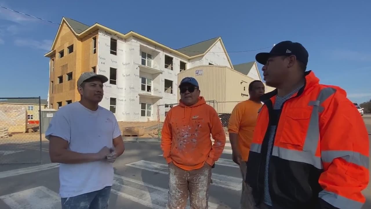 Trabajadores de la construcción de Wake Forest denuncian que contratista no les ha pagado durante semanas
