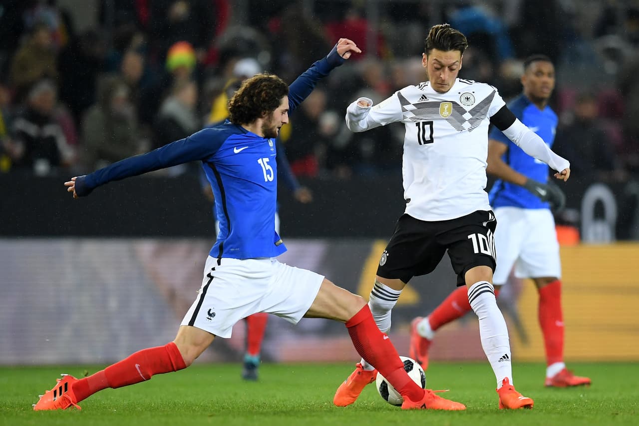 El conjunto germano siguió presionando y buscando igualar el partido por todos los medios. Se vivieron momentos de buen fútbol.