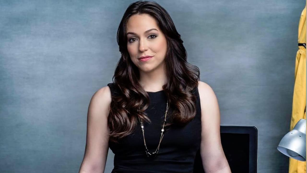 Myrna Salas, una Millennial fanática de las nuevas tecnologías, se une al equipo de Edicion Digital San Antonio