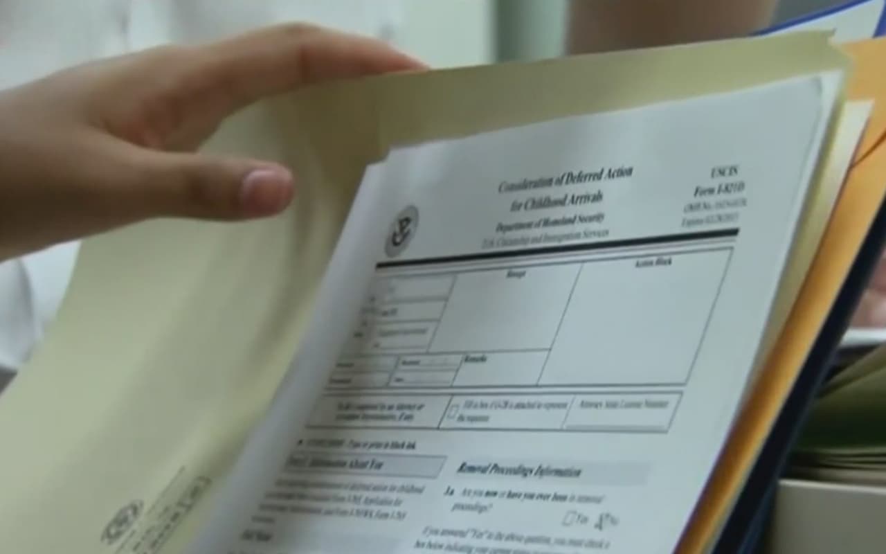 El castigo de los 10 años: ¿Puede un inmigrante regresar legalmente tras vivir indocumentado?