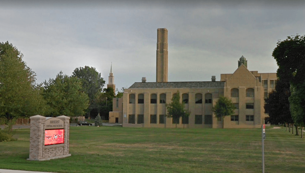 <b>Escuela secundaria central de Amherst: </b>Amherst también recibió en general una calificación de A.
<br>
<br>