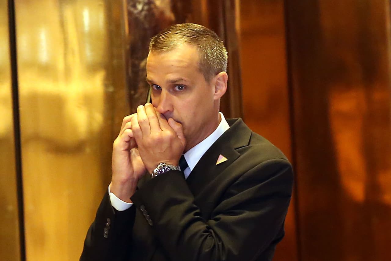 4 cosas que pudieron causar el despido del jefe de campaña de Donald Trump