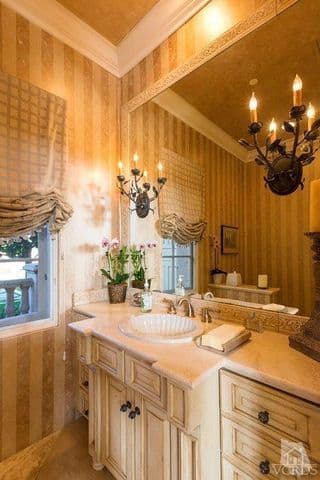 El complejo fue desarrollado por actores de acción como Sylvester Stallone y Bruce Willis.