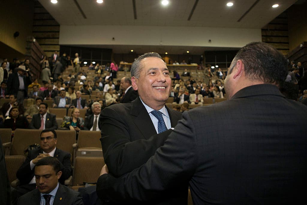 La “retirada táctica” de Beltrones abre una pelea interna por el PRI para 2018