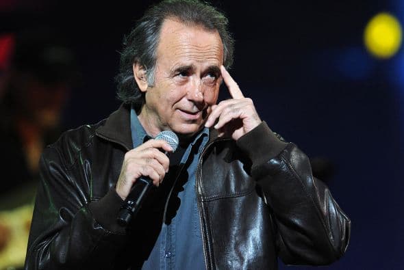 En 1968 Serrat renunció a cantar en en el Festival Eurovision luego de que no le fuera permitido cantar en su lengua natal, el catalán.