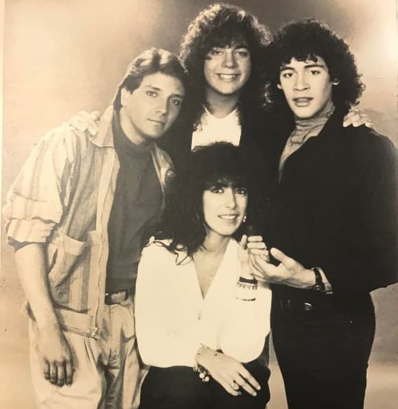 Las vueltas que da la vida. Hace unos 26 años Johnny conoció a Luz María Doria, productora ejecutiva de Despierta América.