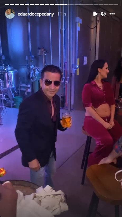 Los dos primeros meses de gestación la cantante tuvo 
<b>"muchísimas náuseas"</b>, pero con remedios caseros las superó. Además, ha podido seguir su vida cotidiana sin problema, incluso sigue ejercitándose con la asesoría de su entrenadora personal.
<br>