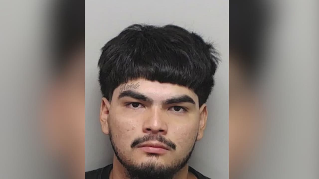 Identifican a Feliciano Edgar Moreno, joven arrestado durante celebraciones de Spurs en San Antonio