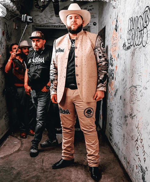 Su más reciente material 'Dolor y amor' fue lanzado en octubre pasado y está integrado por canciones llenas de amor y desamor.