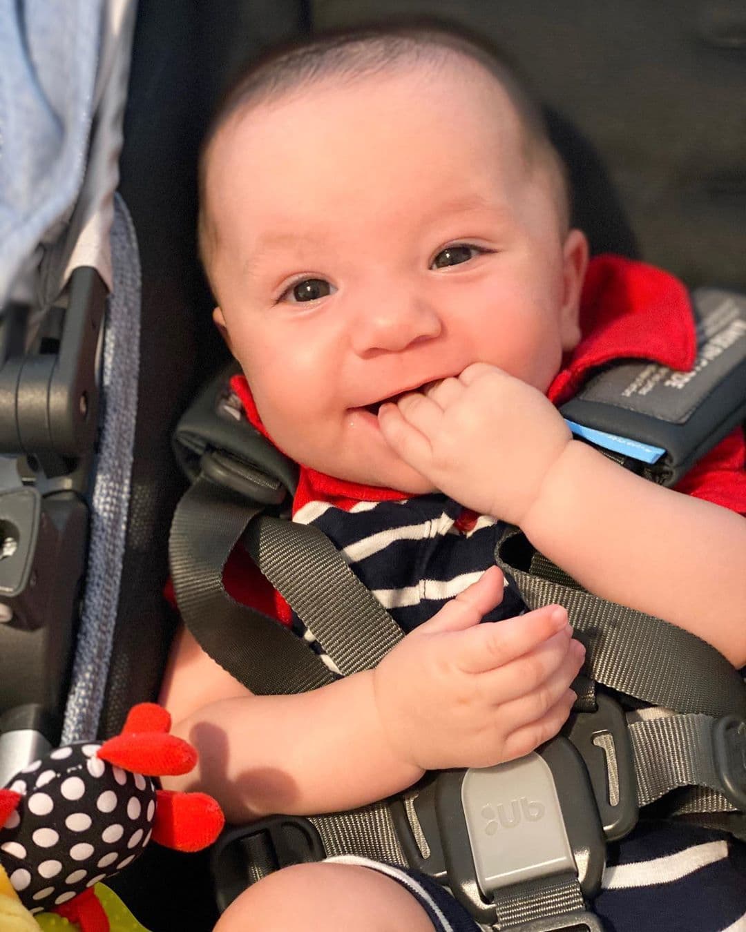 El hermoso Diego, el baby de Andrea Chediak, no sabe de cuarentenas ni pandemias. Él sabe de disfrutar y gozar de la vida, como debe de ser.