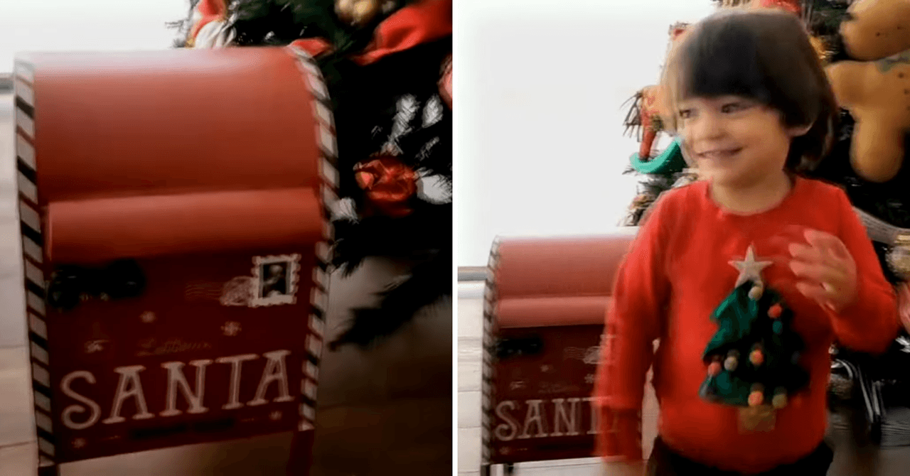 El árbol de navidad 2022 de Sherlyn