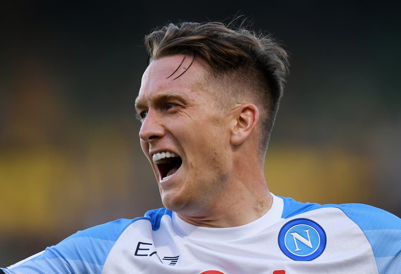 Piotr Zielinski le entragaba la ventaja 2-3 a su escuadra al 55'.