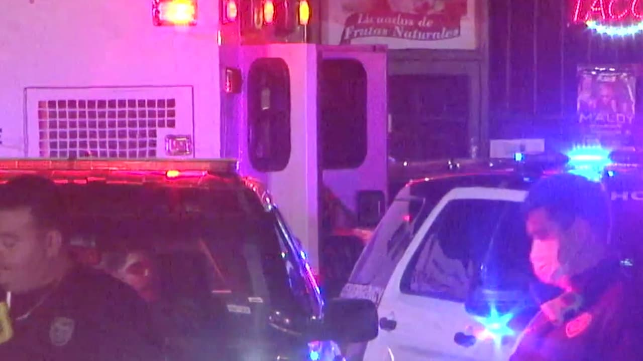 Las autoridades investigan los hechos, indicó el teniente Larry Crowson, portavoz de HPD.