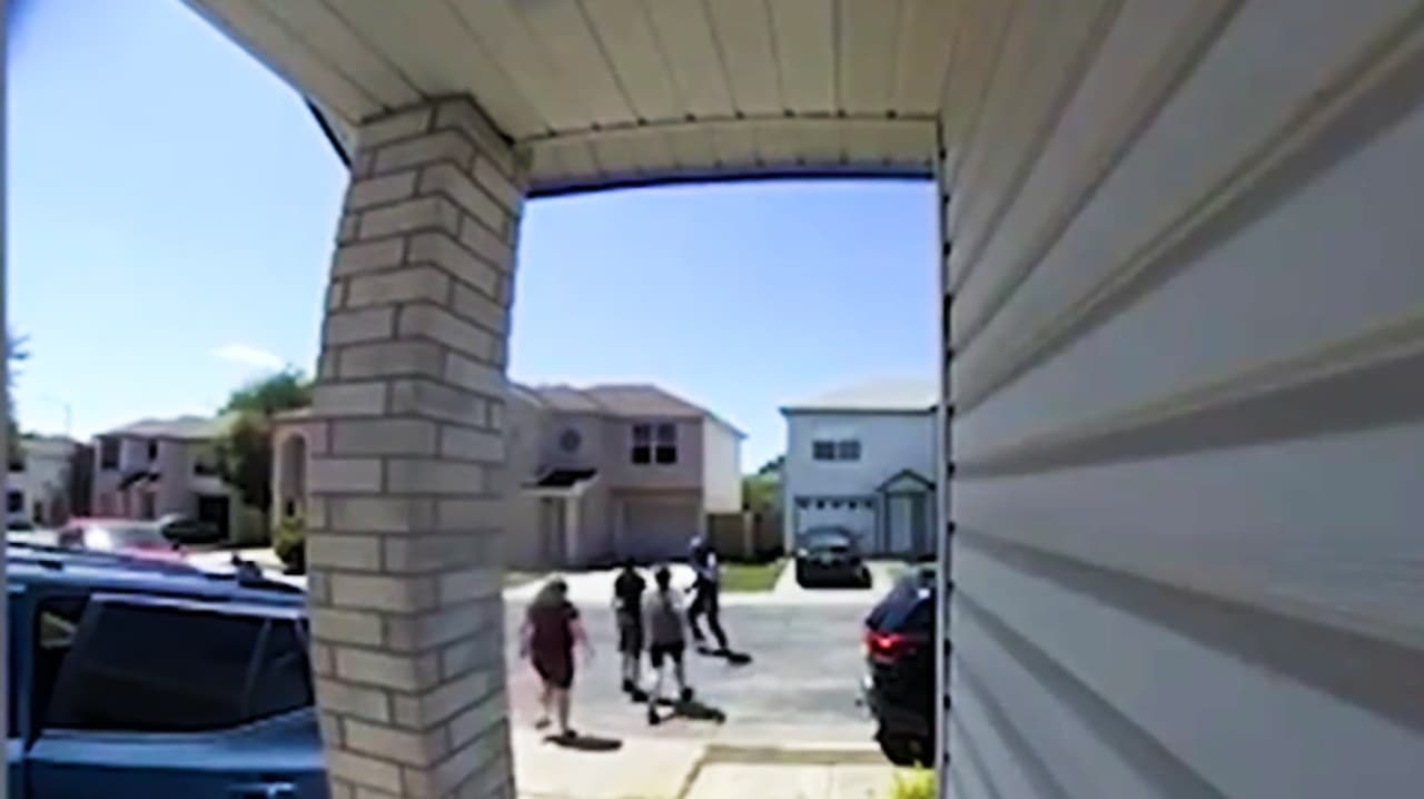 Mujer noqueada en ataque de furia al volante rompe el silencio tras 8 meses: aún sufre secuelas