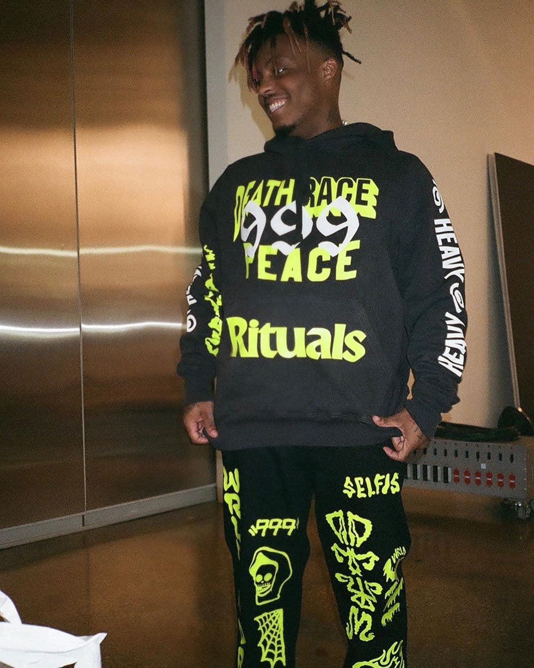 Jarad Anthony Higgins, nombre real del cantante, murió ese mismo día pasadas las 2:00 de la madrugada.