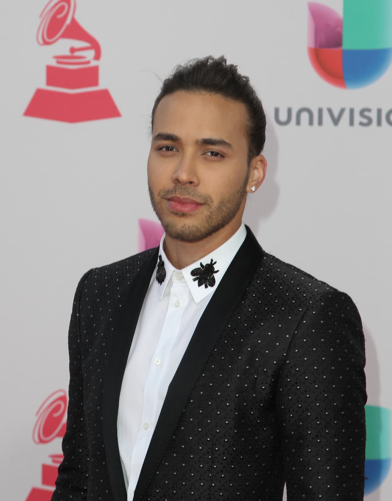 10. No olvida sus raíces. Prince Royce es un latino orgulloso de su origen dominicano.