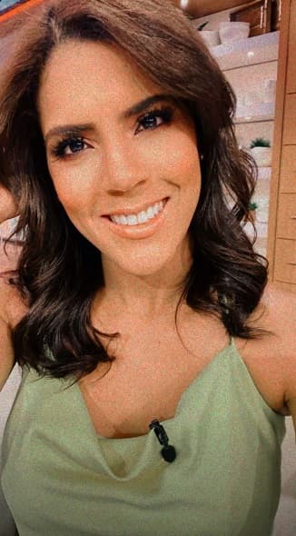 Este lunes, Francisca Lachapel regresó recargada de energía al show y esta fue la imagen con la que nos dio los buenos días.