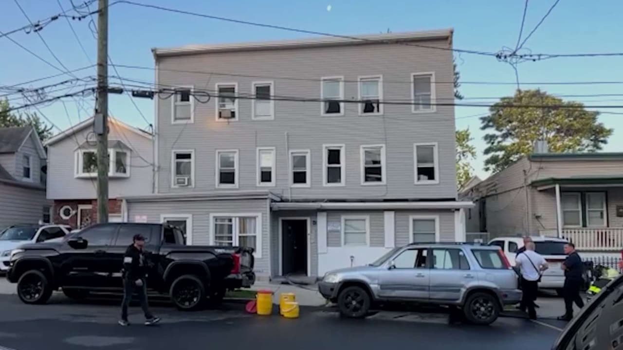 Un niño hispano de 11 años muere y dos familiares quedan graves tras incendio en Nueva Jersey