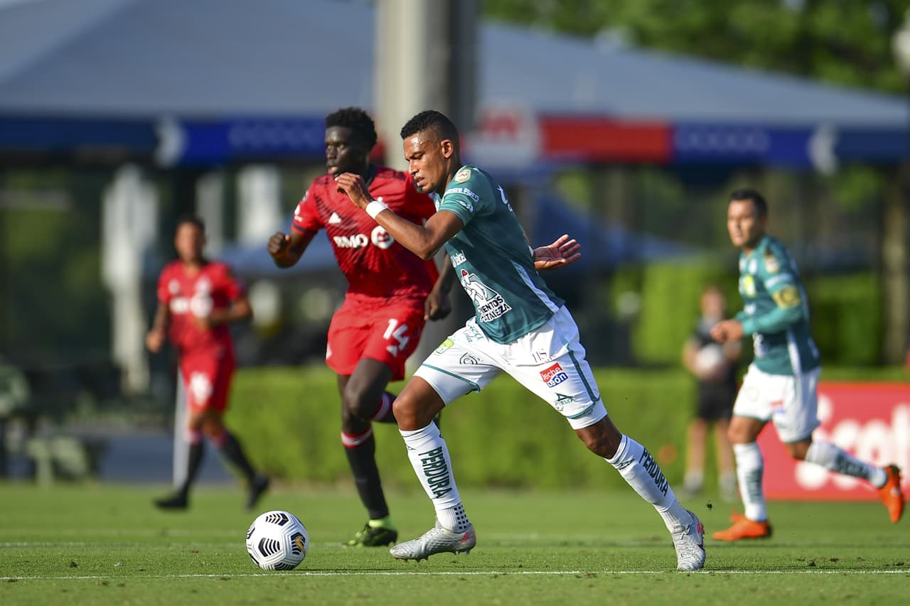 Los goles de Patrick Mulins y Justin Murrow confirman la eliminación del León con un marcador global de 3-2 a favor del Toronto FC