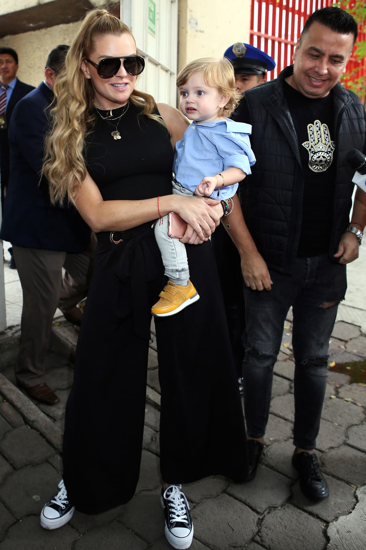 A la par de estar decepcionado por la actitud triunfalista de Marjorie, también lo está porque lleva casi un año sin ver a su hijo y sin saber en qué se gasta el dinero de la pensión.