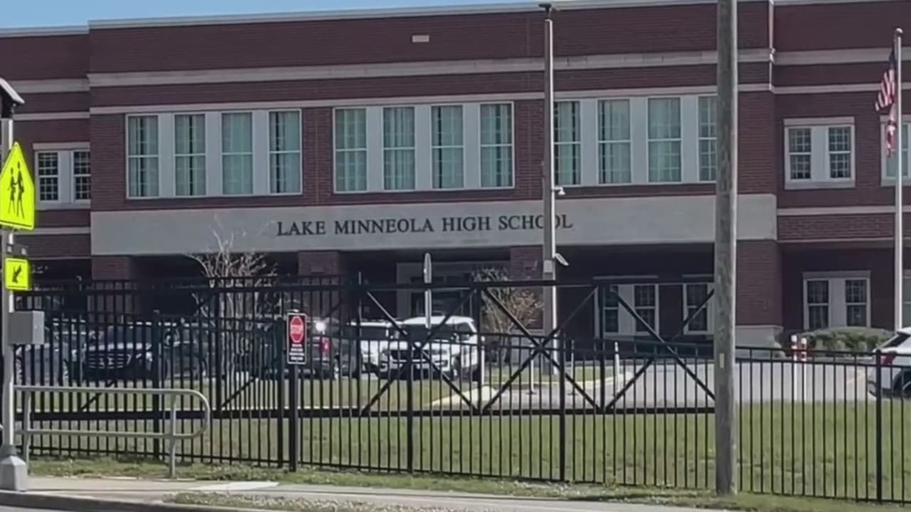 Descubren lista negra en diario de alumno en Lake Minneola: estudiantes temen por su seguridad