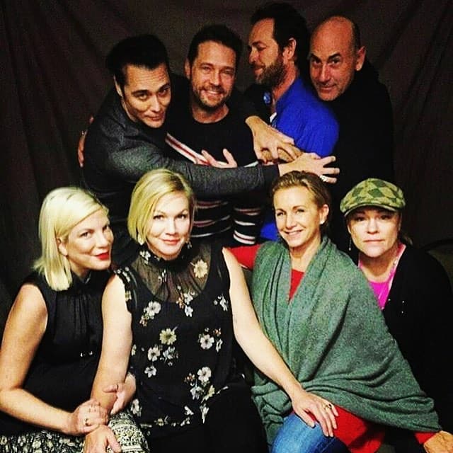 El elenco de 90210 se reunió durante un evento en el que rindieron homenaje a la gran ausente, la actriz Shannen Doherty.