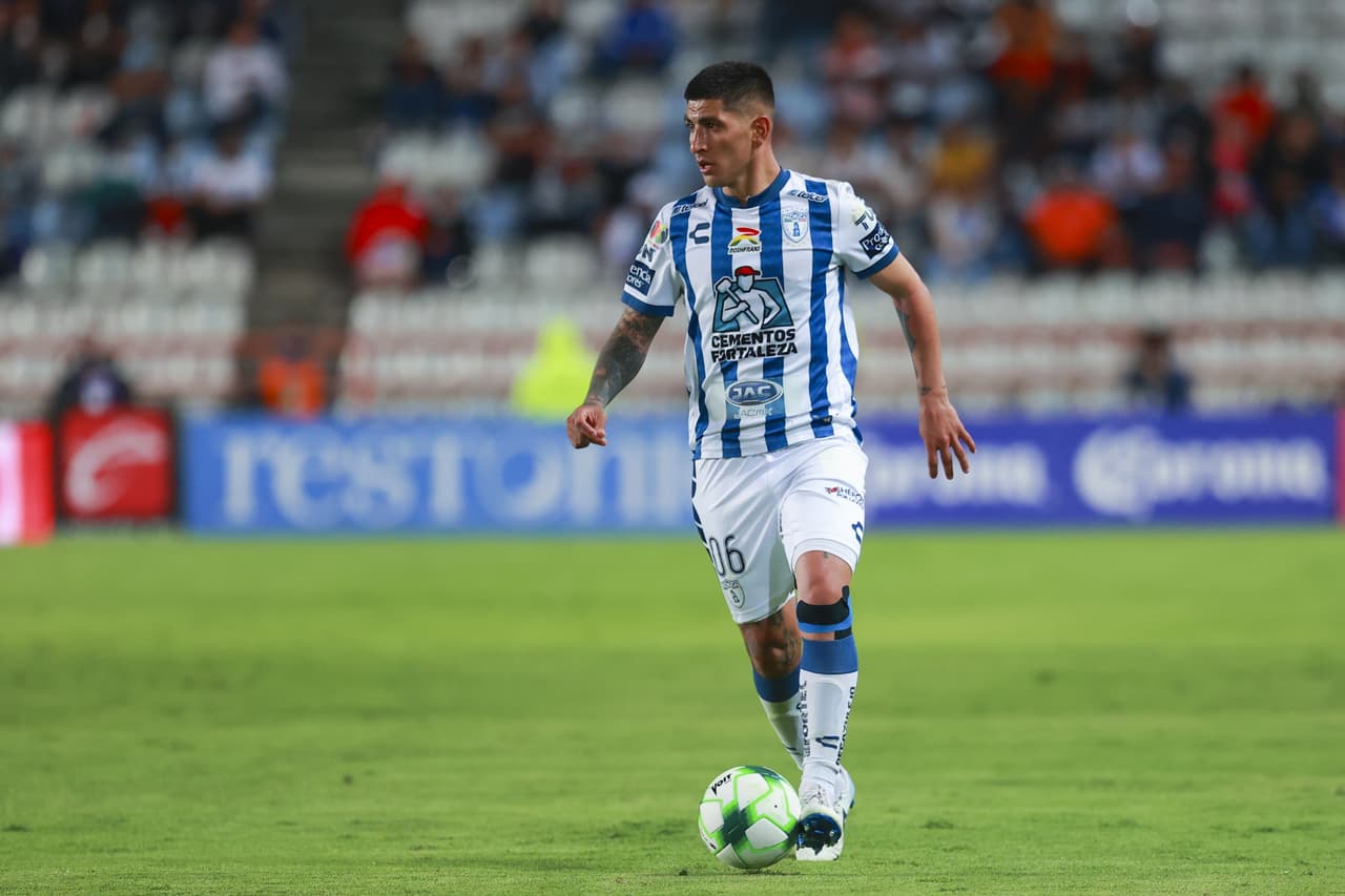 Víctor Guzmán falló un penal.