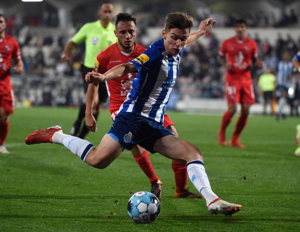 Mehdi Taremi y Sérgio Oliveira fueron los encargados de marcar en la victoria 1-2 sobre el Gil Vicente.