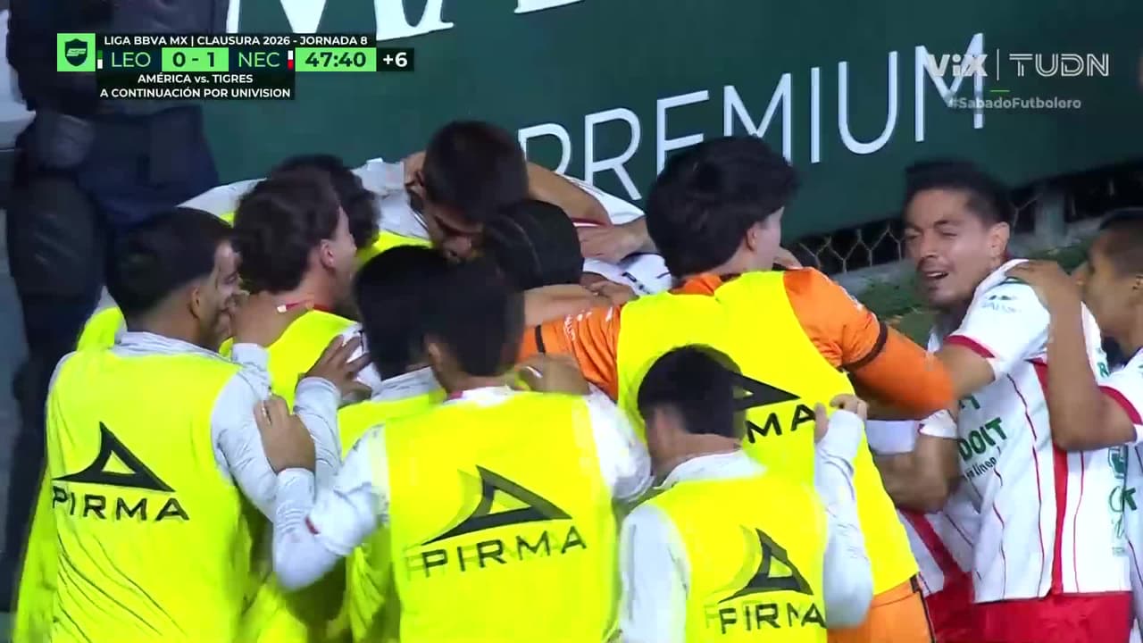 ¡Cabezazo implacable de Agustín Oliveros! Necaxa toma la ventaja 0-1