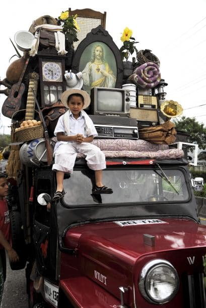 Así, precisa la experta, en lenguaje coloquial de la zona el nombre 'Yipao' surgió de una degradación de la marca del vehículo (Jeep), que para los lugareños es 'Yip' unida al sufijo 'ao' con el que se refieren a algo lleno hasta el tope o "cargao".