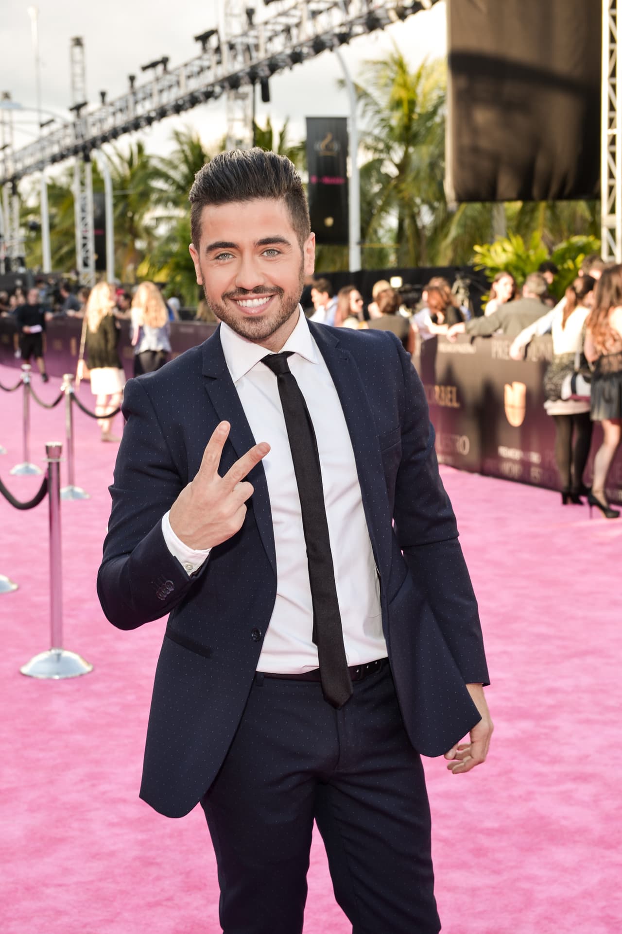 Como cada año, el talento de Univision fue uno de los más celebrados en esta alfombra magenta de Premio Lo Nuestro. ¿Quién fue tu favorito o favorita de la noche?