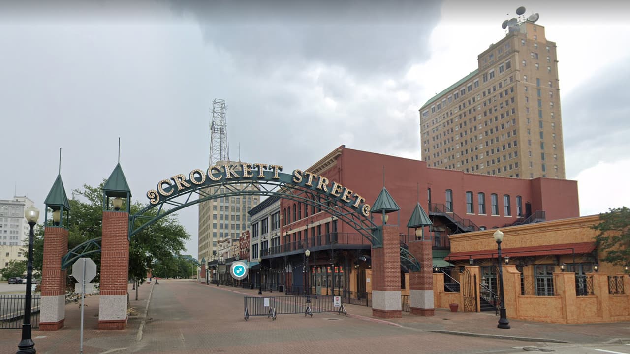 <h3 class="cms-H3-H3"><b>9. Beaumont.</b></h3>
<br>
<br>Es una ciudad al este de Texas, fronteriza con Luisiana. Aunque es pequeña, solo cuenta con casi 400,000 habitantes, está a 85 millas de una gran ciudad como lo es Houston.