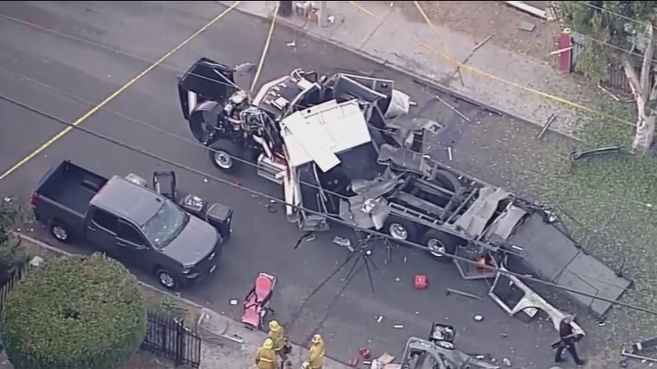 “Fue un error humano”: dan nuevos detalles de la explosión de fuegos artificiales en un vecindario de Los Ángeles