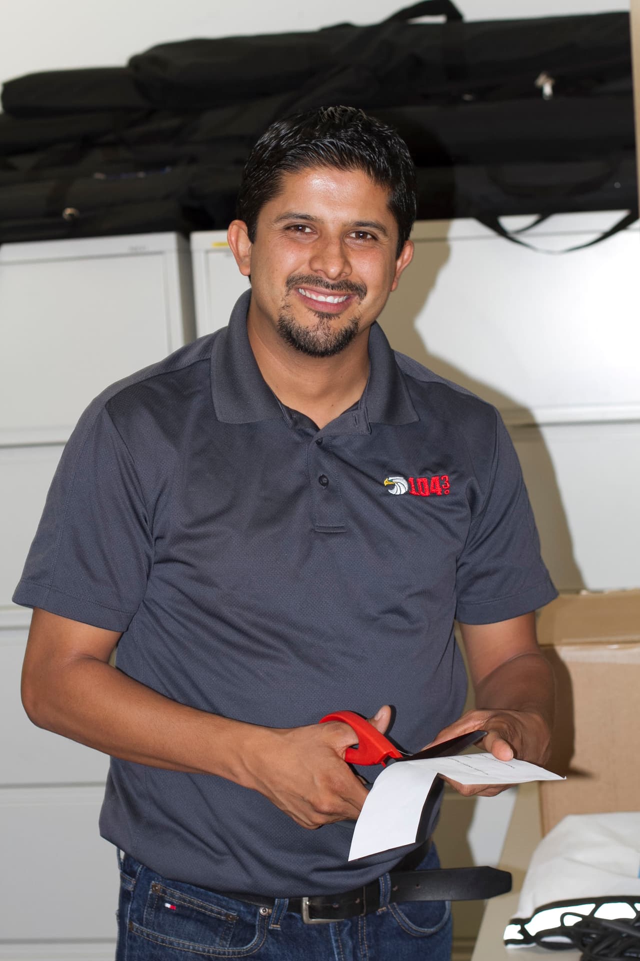 David Ríos captó lo que pasa detrás de bambalinas en Univision Austin.