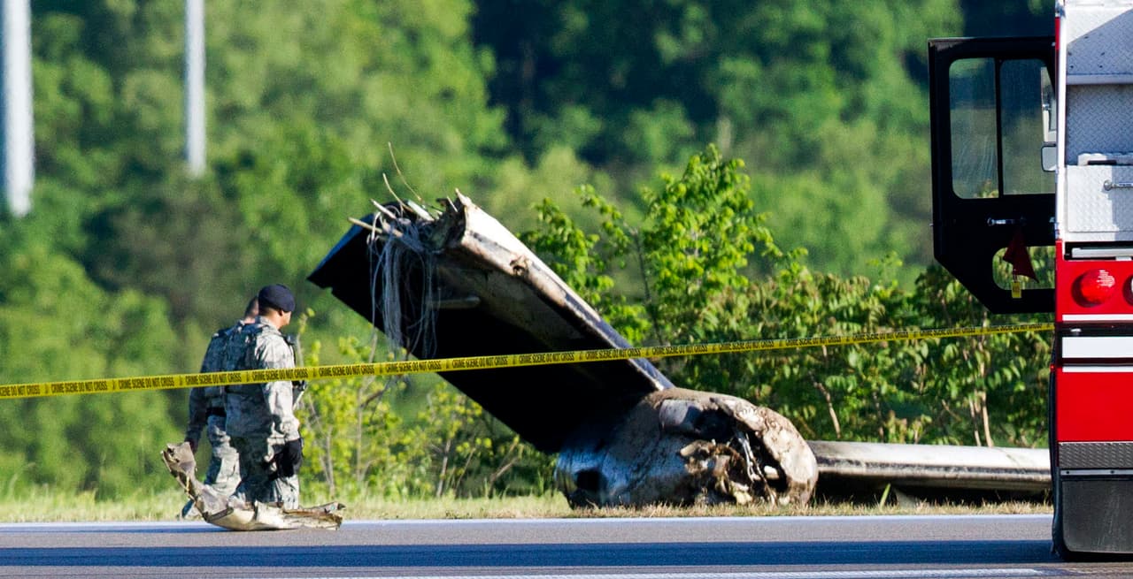 Cinco muertos, entre ellos un niño, tras estrellarse un pequeño avión privado en una zona rural de Virginia