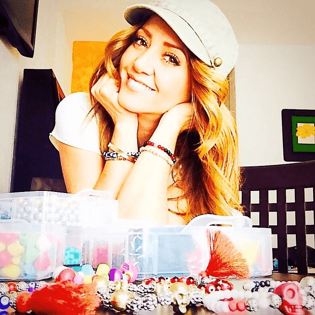 ¡Incansable! Andrea explota también su lado creativo.