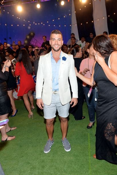 Los extravagantes en Premios Juventud