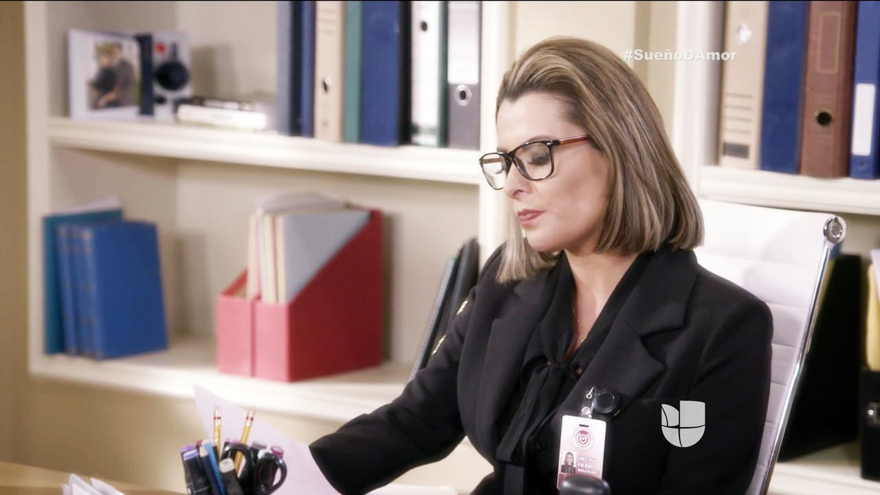 Silvana no te ve con buenos ojos, la directora del instituto te tiene en la mira.