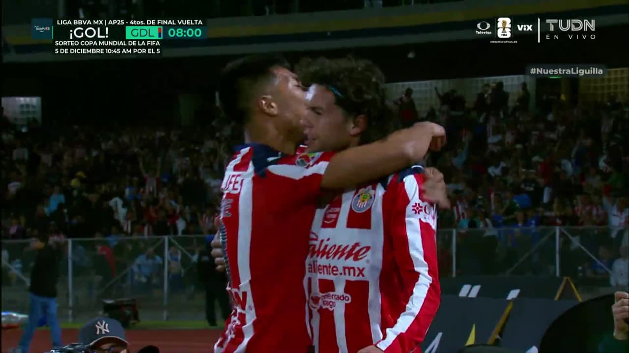 ¡Golazo del Rebaño! Cowell define de primera para adelantar a Chivas